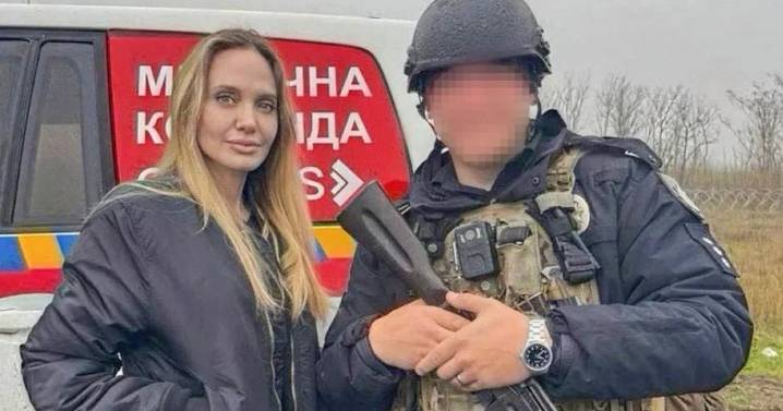 Angelina Jolie apareció sin aviso en Ucrania y desató un inesperado conflicto