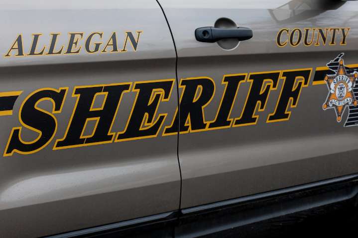 Thanksgiving crash in Allegan County leaves 1 dead, infant hospitalized