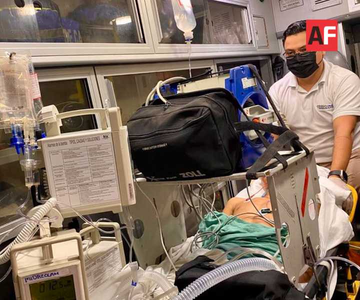 Cruz Roja Colima realiza traslado crítico de menor a hospital de Guadalajara tras colapso cardiovascular