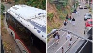 Bus de turismo queda atascado en la avenida Elías de Valparaíso y pasajeros aterrados debieron bajar a pie por el cerro