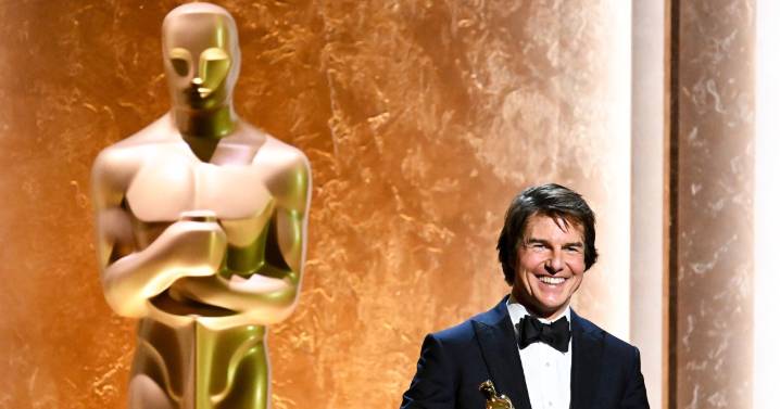 Tom Cruise, Dolly Parton receive honorary Oscars at buzzy Governors Awards