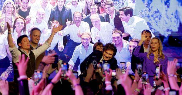 Milei organizó dos cumbres con diputados y senadores electos de La Libertad Avanza