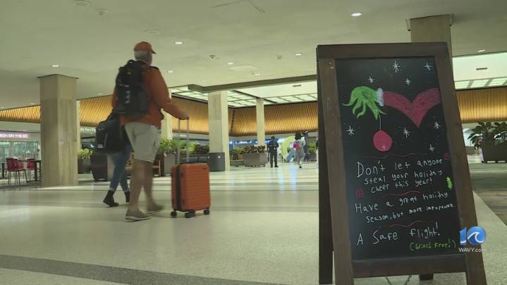 Airlines feel the heat during government shutdown, two weeks to Thanksgiving