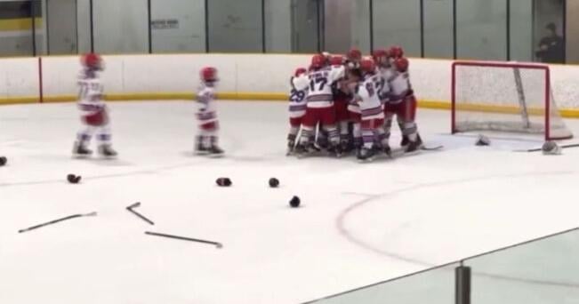 Local hockey players win championship