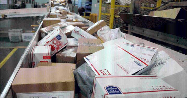 Feds say postal worker in St. Louis stole $2.4M from checks