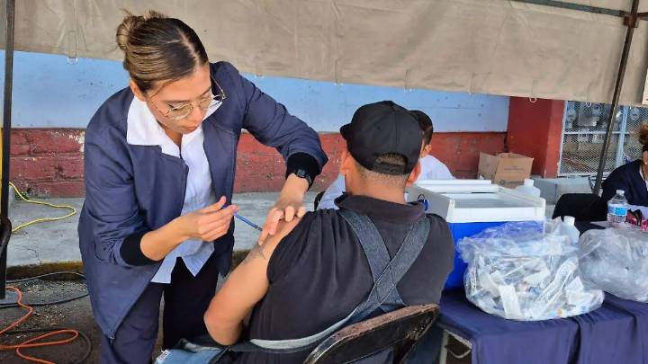 Feria de la Salud llega nuevamente al Mercado de Canindo