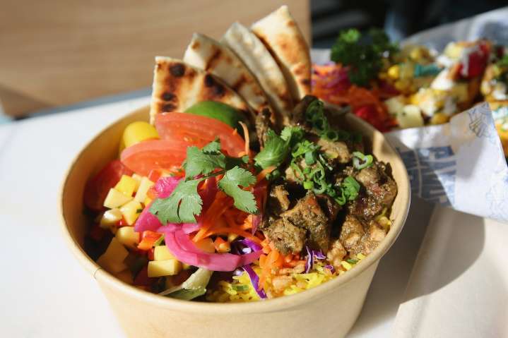 Miss Manners: Must host create special dishes for diners with aversions?