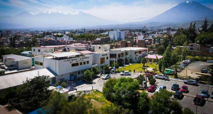 ANIN suscribe contrato para supervisión técnica del nuevo IREN Sur, en Arequipa