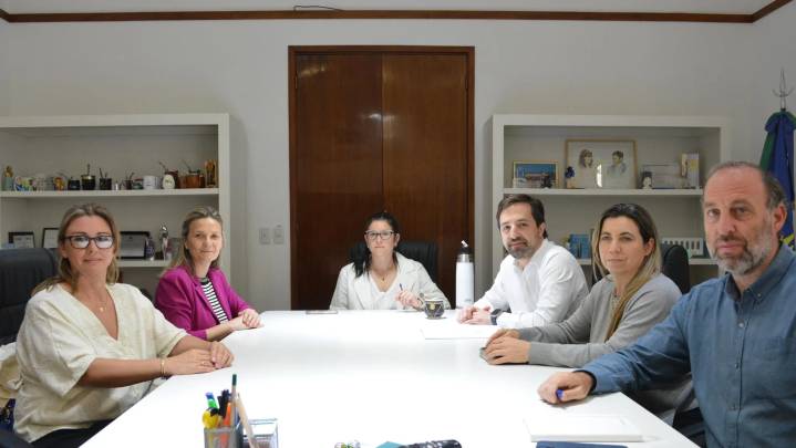 Gentile se reunió con el ministro de Salud de la Provincia