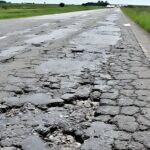 Advierten que 30 de 40 mil kilómetros de rutas...