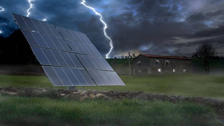 Qué tan cierto es que las tormentas eléctricas podrían dañar los paneles solares y afectar su funcionamiento