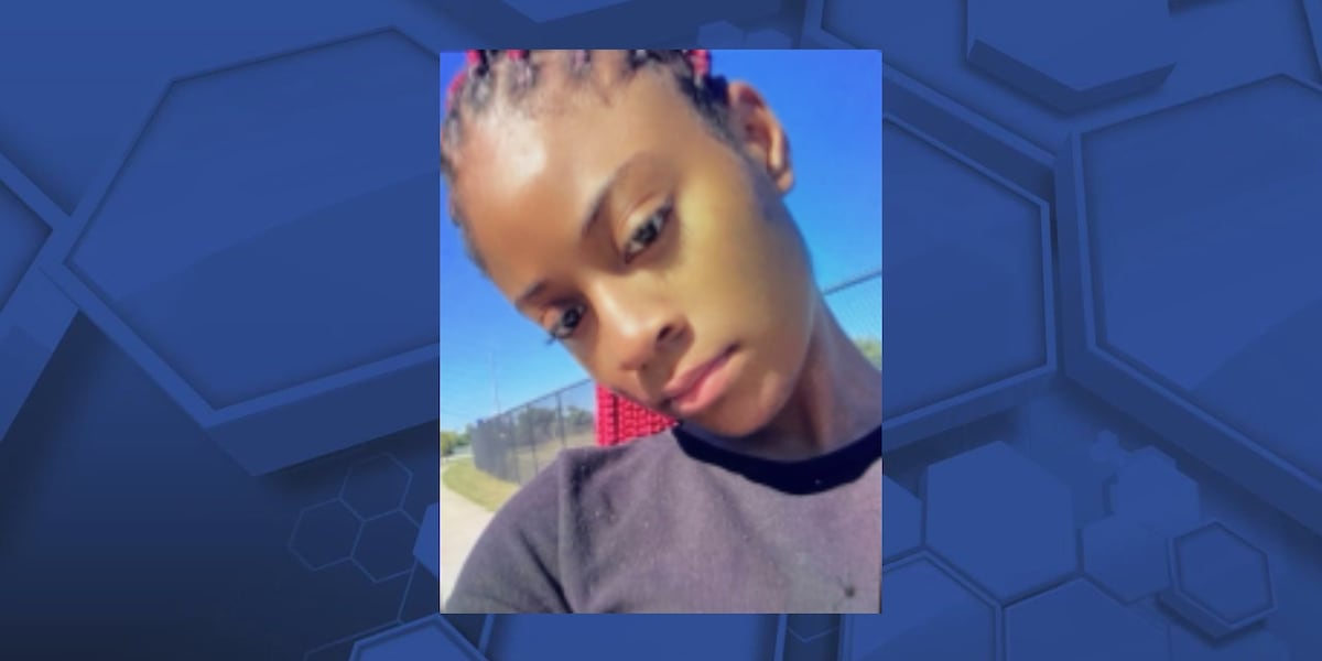 Columbus police searching for missing teen last seen on Halloween