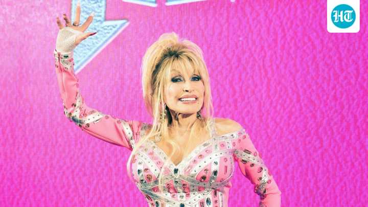 Dolly Parton opens up about 3 a.m. prayers and coping after loss