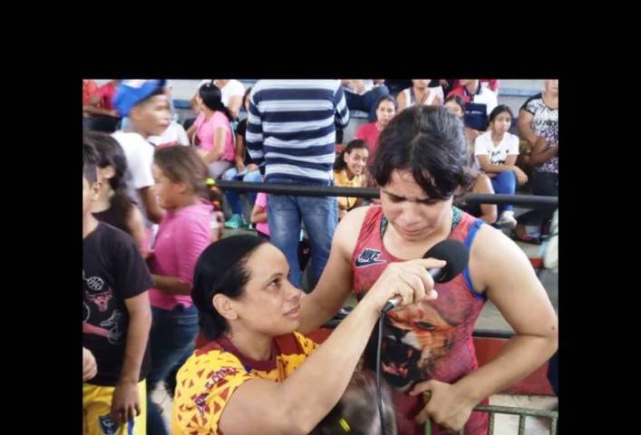 Perla hija lloró al querer contarle a Perla madre como ganó el oro