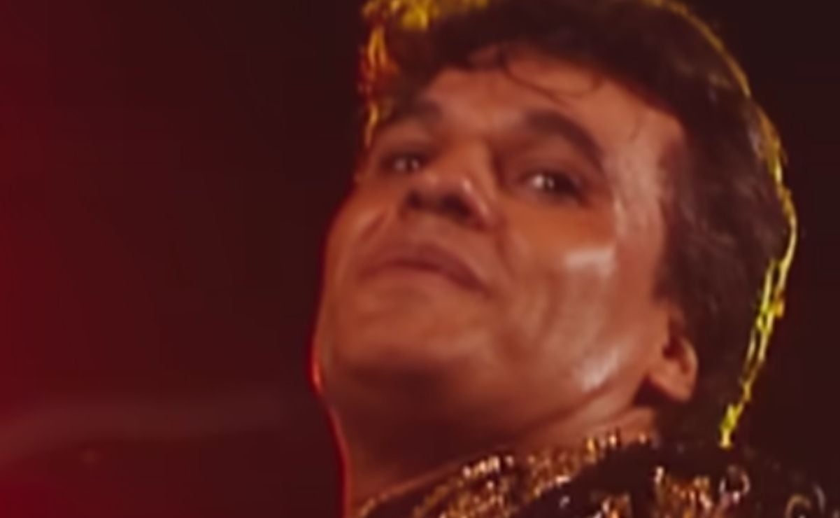 Realizan homenaje a Juan Gabriel en el Teatro Blanquita