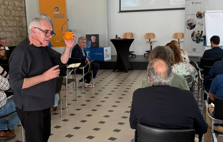 Ferrán Adrià expone su receta del éxito en la innovación a través del 'método Sapiens'