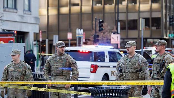 El sospechoso del ataque en Washington trabajaba con la milicia estadounidense en Afganistán. Esto se sabe