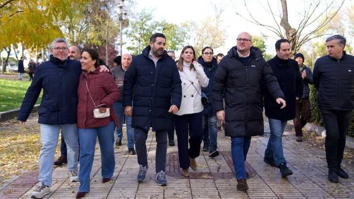 Núñez reclama a Page que rompa con el sanchismo y fuerce a convocar elecciones