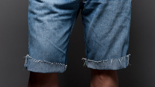 Pastor to Fight Epidemic of Mennonite Men Wearing Shorts in Church