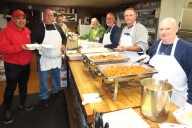 Tri-States Naval Ship Post delivers 126 Thanksgiving dinners to local seniors