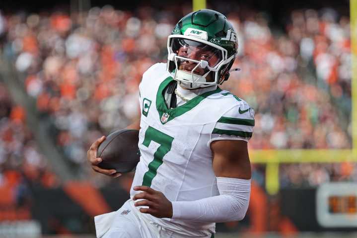 Jets’ Aaron Glenn on why he benched Justin Fields?: ‘Because I wanted to’