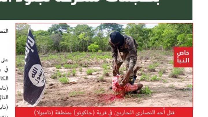 El Estado Islámico publica la fotografía de un cristiano en el momento de ser degollado en Mozambique