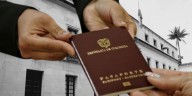 Demanda busca suspender convenio de pasaportes con Portugal: alertan sobre posible monopolio y violación a la libre competencia