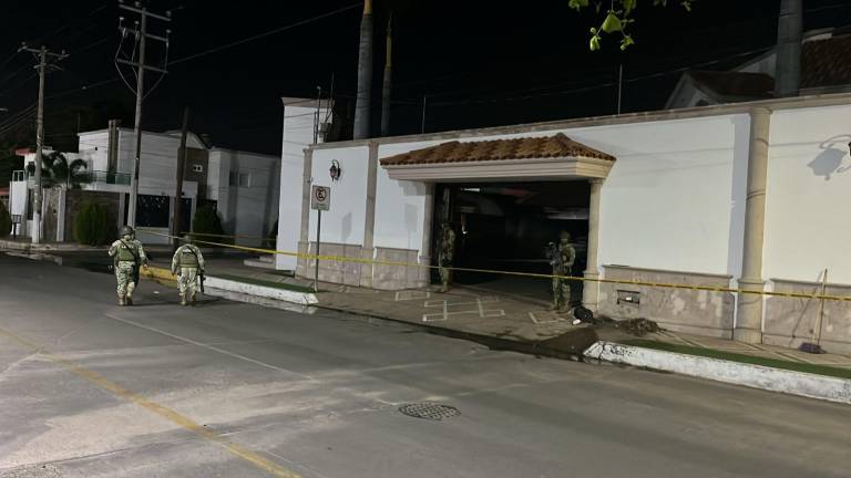 Se incendia un domicilio en la colonia Las Quintas, en Culiacán