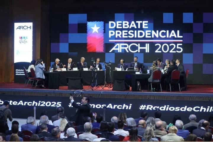 Debate presidencial Archi: el penúltimo cara a cara de los 8 candidatos que postulan a La Moneda