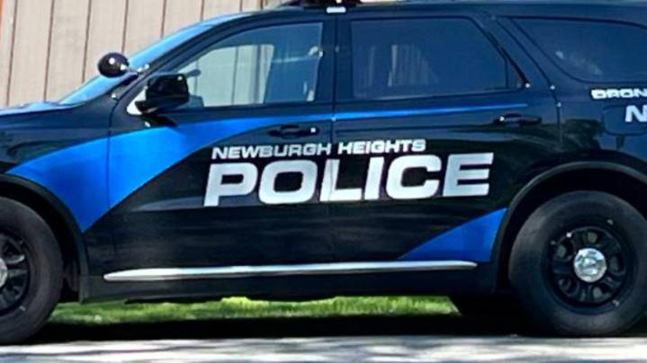 Newburgh Heights police seeking suspect in I-77 road rage shooting that left victim injured