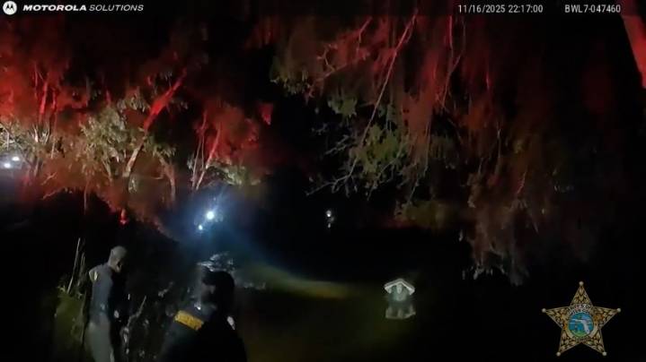 VIDEO: Escaped Florida inmate captured in swampy water