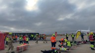 Más de 250 efectivos participan en un simulacro de accidente aéreo en el aeropuerto de Zaragoza