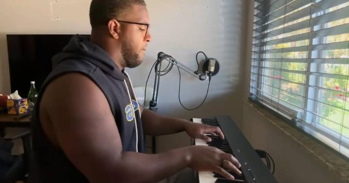 Rams' Kobie Turner living up to his nickname as the 'The Conductor'