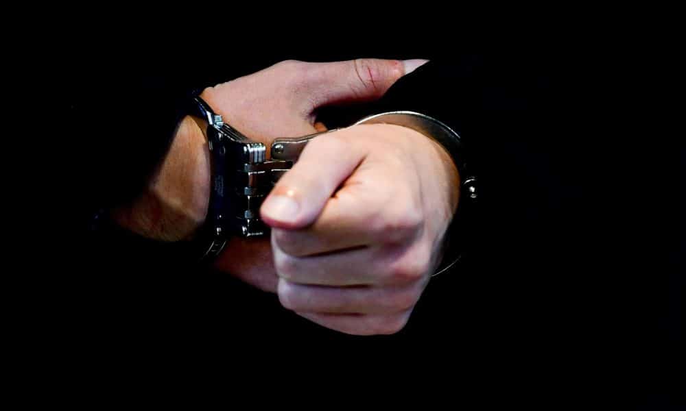 Cadena perpetua por crimen de odio a hombre que disparó a dos nuevos inmigrantes latinos