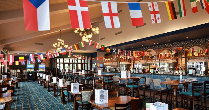 Woman obsessed with patterns is determined to visit every Wetherspoon to take snaps of the carpets