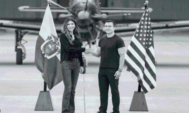 Noboa juega adelantado: Funcionaria gringa en Ecuador abre puerta a bases militares