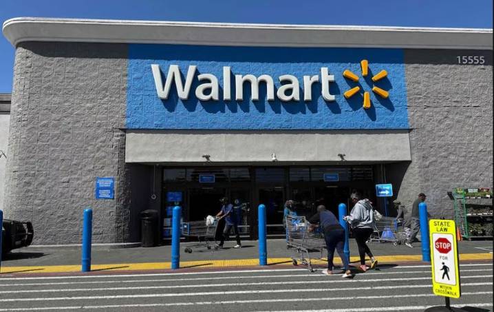 ¿Regresan los Walmart 24 horas? El gigante minorista responde a las especulaciones