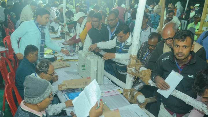 Another exit poll projects win for NDA in Bihar