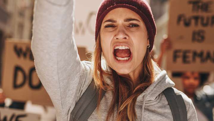 'We Must Resist Trump!' Cries Woman Whose Life Hasn't Changed In The Slightest Since Trump Was Elected