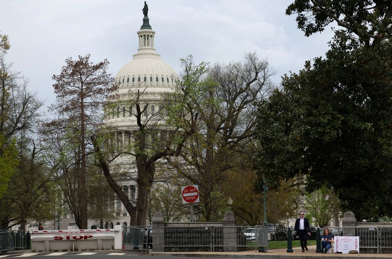 US posts $284 billion October budget deficit; report impacted by shutdown