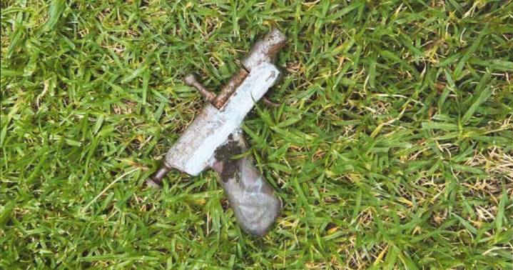 Zachary Bevan fled Wodonga police before gun from waistband