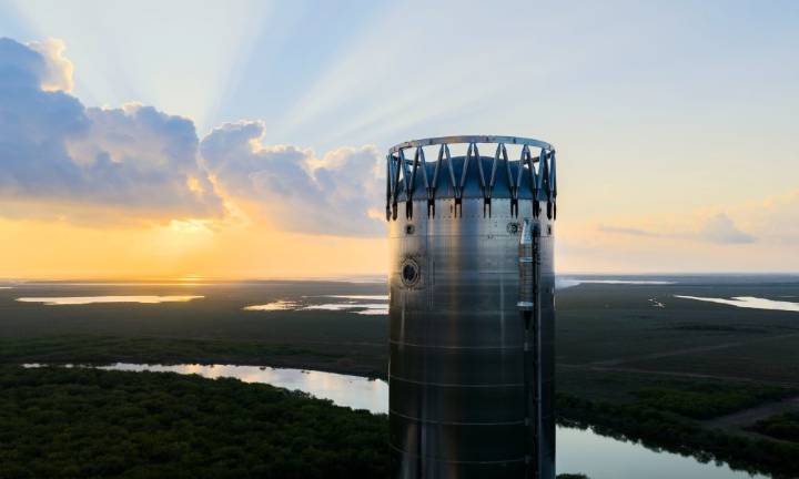 SpaceX issues statement on Starship V3 Booster 18 anomaly