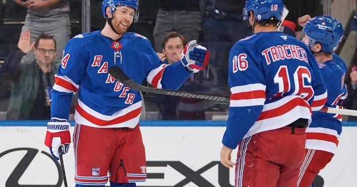 Rangers get an offensive outburst to beat the Predators 6-3 for their first home win this season