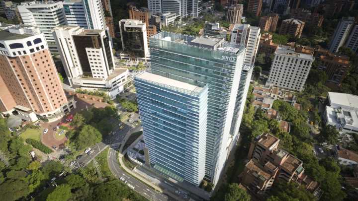 Grupo Sura reporta la mayor utilidad trimestral de su historia y supera meta anual proyectada