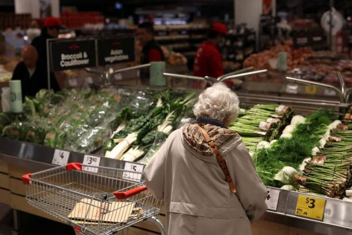 World food prices fall for second consecutive month in October, UN's FAO says