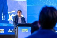 Arremete contra China sector acerero de AL