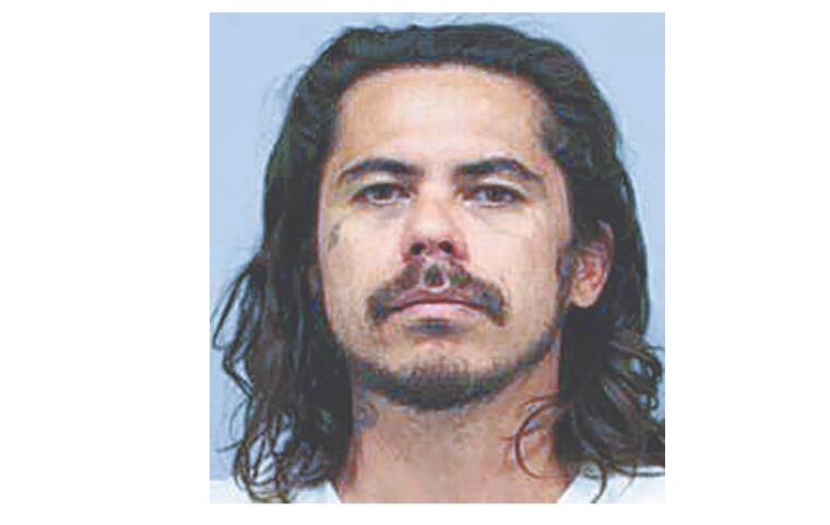 Kona couple accused of selling cocaine near school