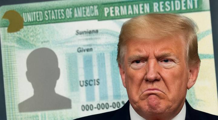 PELIGRO para inmigrantes: La "carga pública" decide quién obtiene la Green Card y quién queda fuera