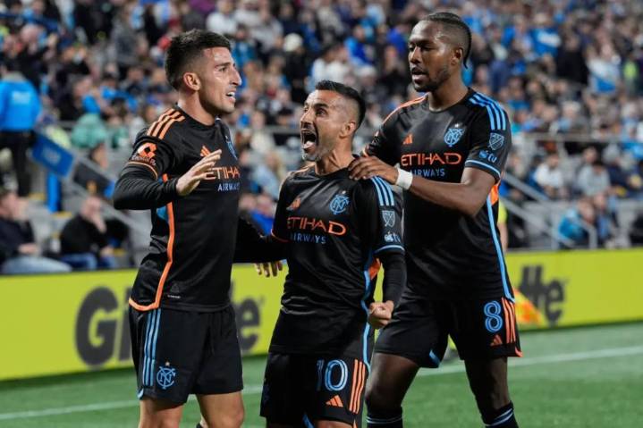 NYCFC roll past Charlotte in Game 3 to advance in MLS playoffs
