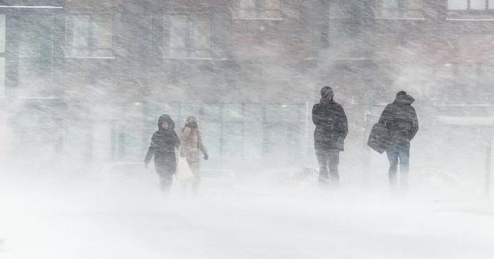 As Days Get Darker, Experts Warn of Rising Seasonal Depression